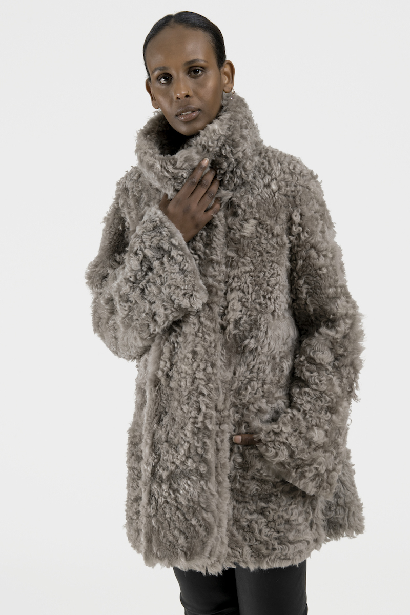 Atlanta-chaqueta-reversible-piel de cordero-merino-primer plano