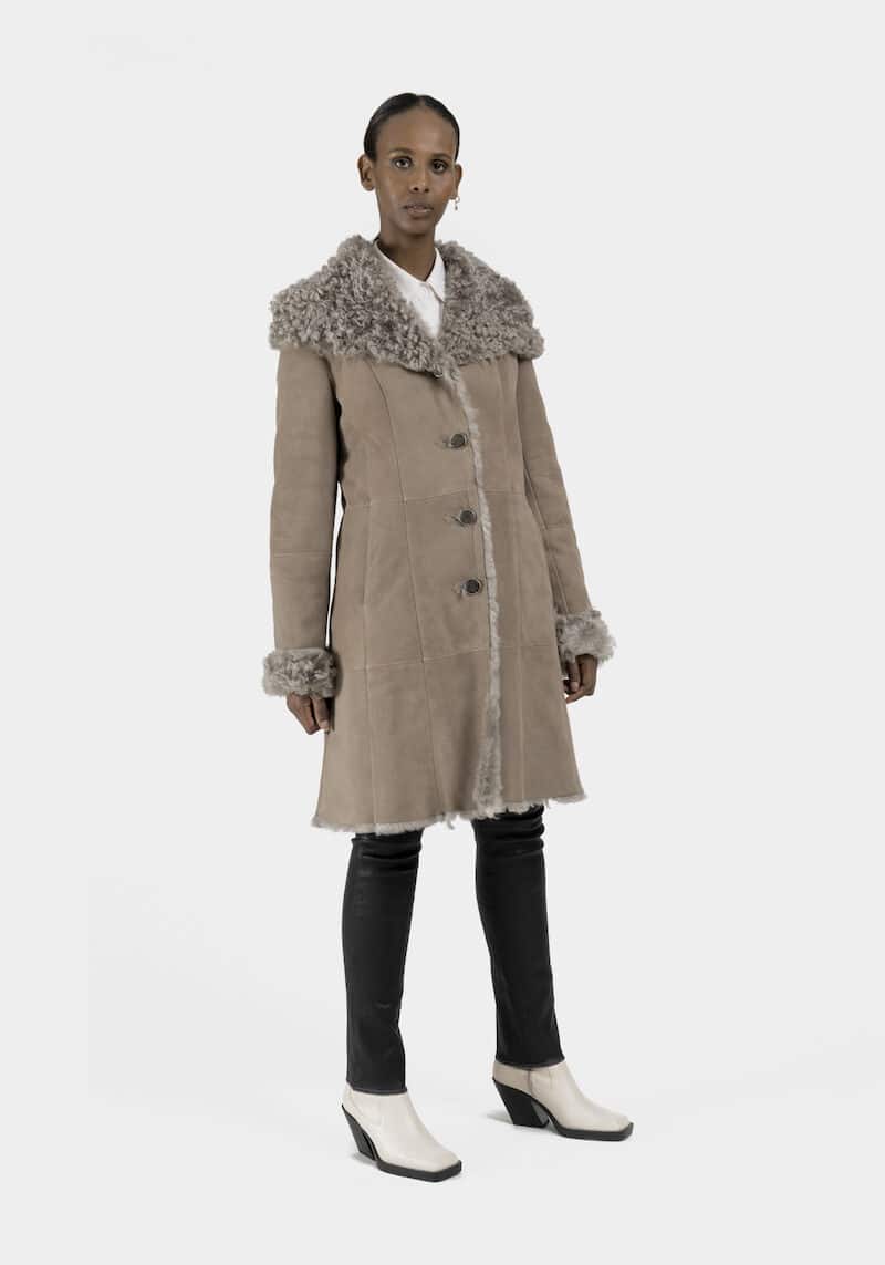 Albi-coat-lamb-merino-front