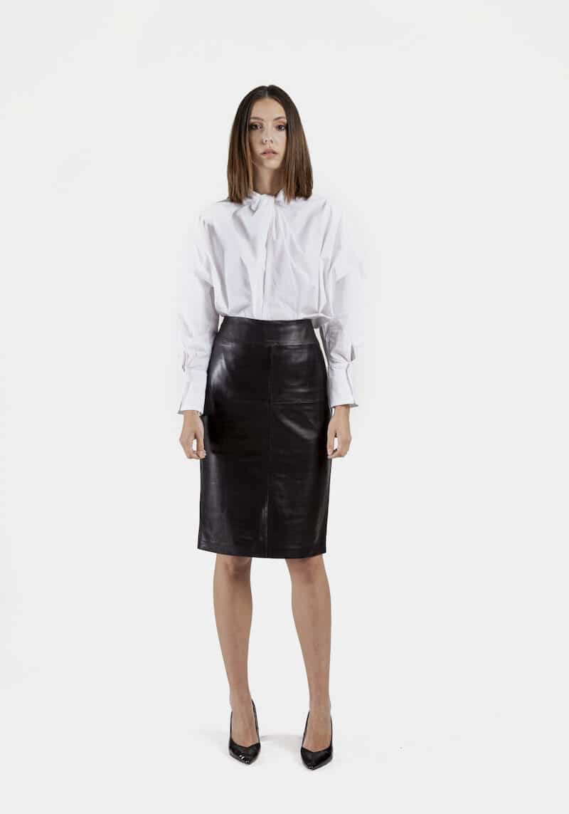 Anna-skirt-leather-lambskin-plunge-front