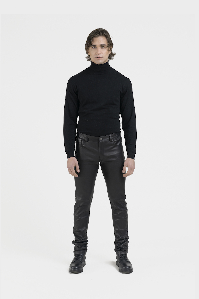 Leny-pantalon-coupe-jeans-cuir-agneau-noir-dev