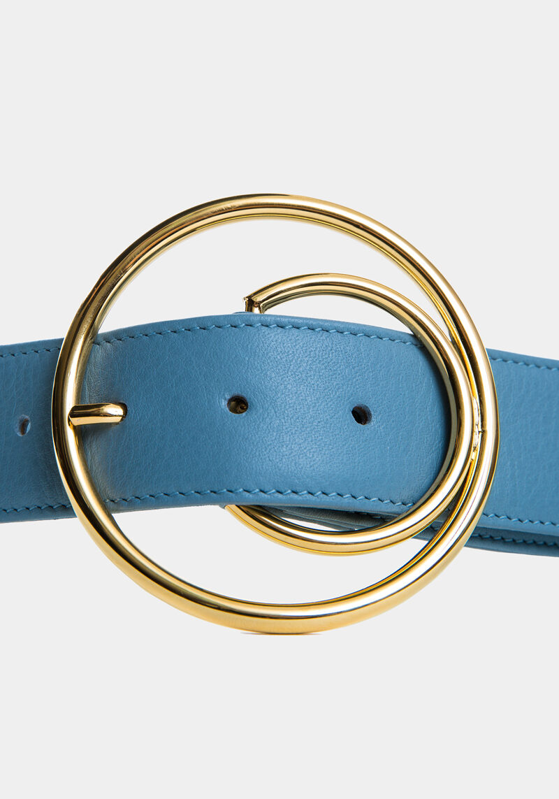 cybele-riem-blauw-ronde-gesp-goud-volnerf-kalfsleer-detail