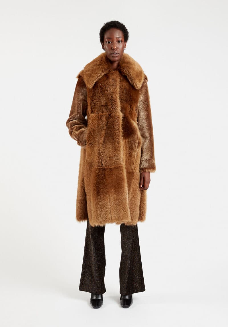 Lazzio-winter-coat-sheep-lamb-shearling-tuscan-sheepskin-reversible-wide-pockets-comfort-warm-wide-collar-29thoctober-1