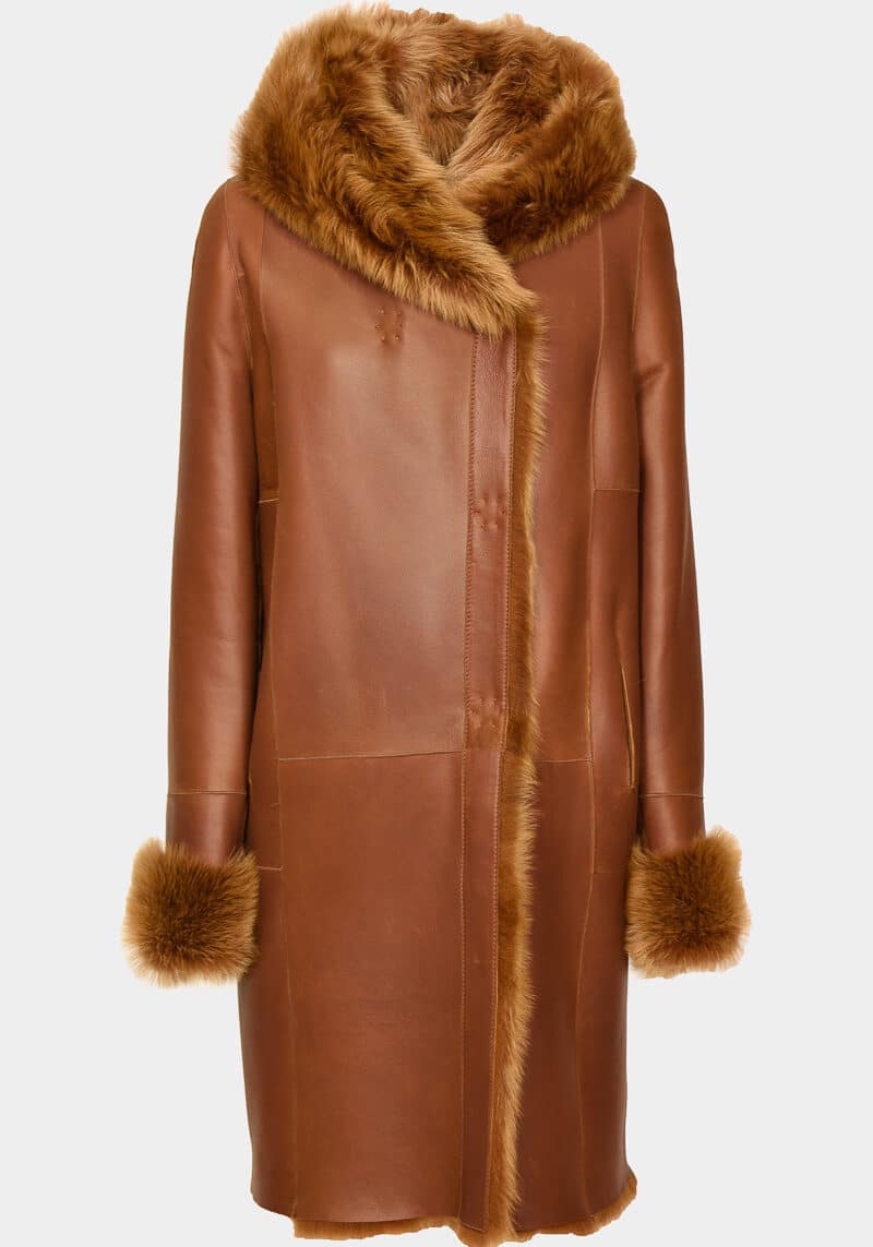 Nashville-winter-coat-sheep-lamb-shearling-shearling-leather-hazelnut-hood-pockets-classic-straight-cut-0