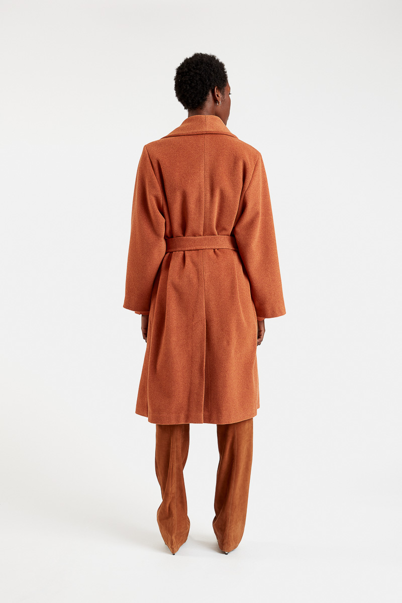 Yamanaka-manteau-laine-orange-large-manche-col-ceinture-poches-style-kimono-japonais-confortable-3