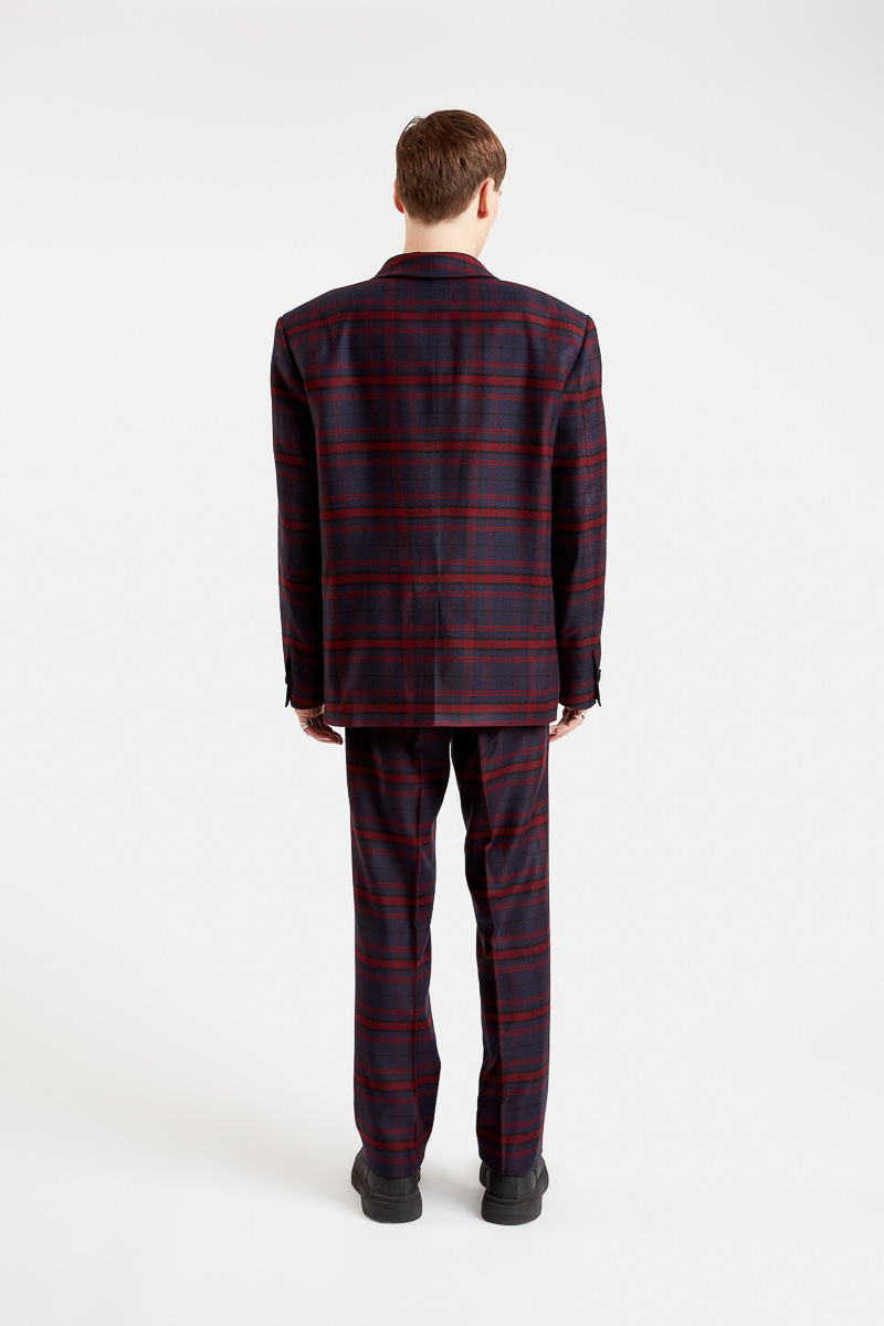 chaqueta-fu-traje-cruzado-lana-cuadros-cálido-trendy-comodidad-diseño-minimalista-29 de octubre