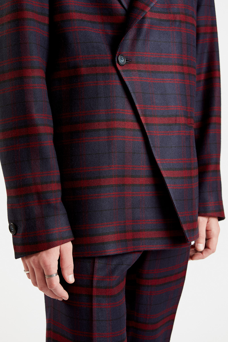 fu-chaqueta-doble-botonadura-traje-lana-cuadros-cálido-trendy-comodidad-minimalista-invierno-29 de octubre