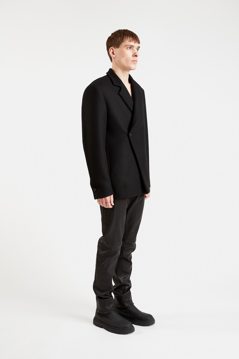 fu-double-breasted-jacket-wool-heather-black-trendy-comfort-minimalist-design-29thoctober