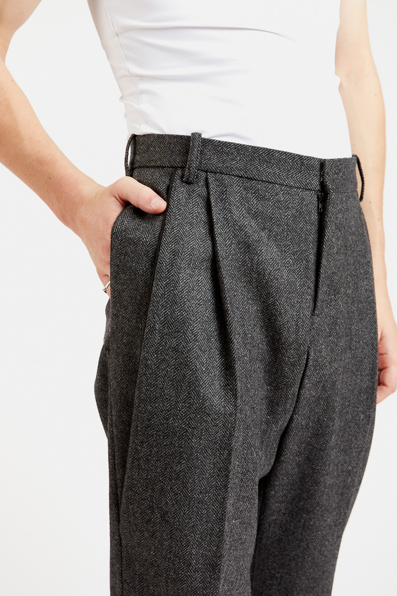 hi-trousers-classic-comfort-comfort-with-pleat-design-trendy-fashion-grey-wool-winter-29thoctober