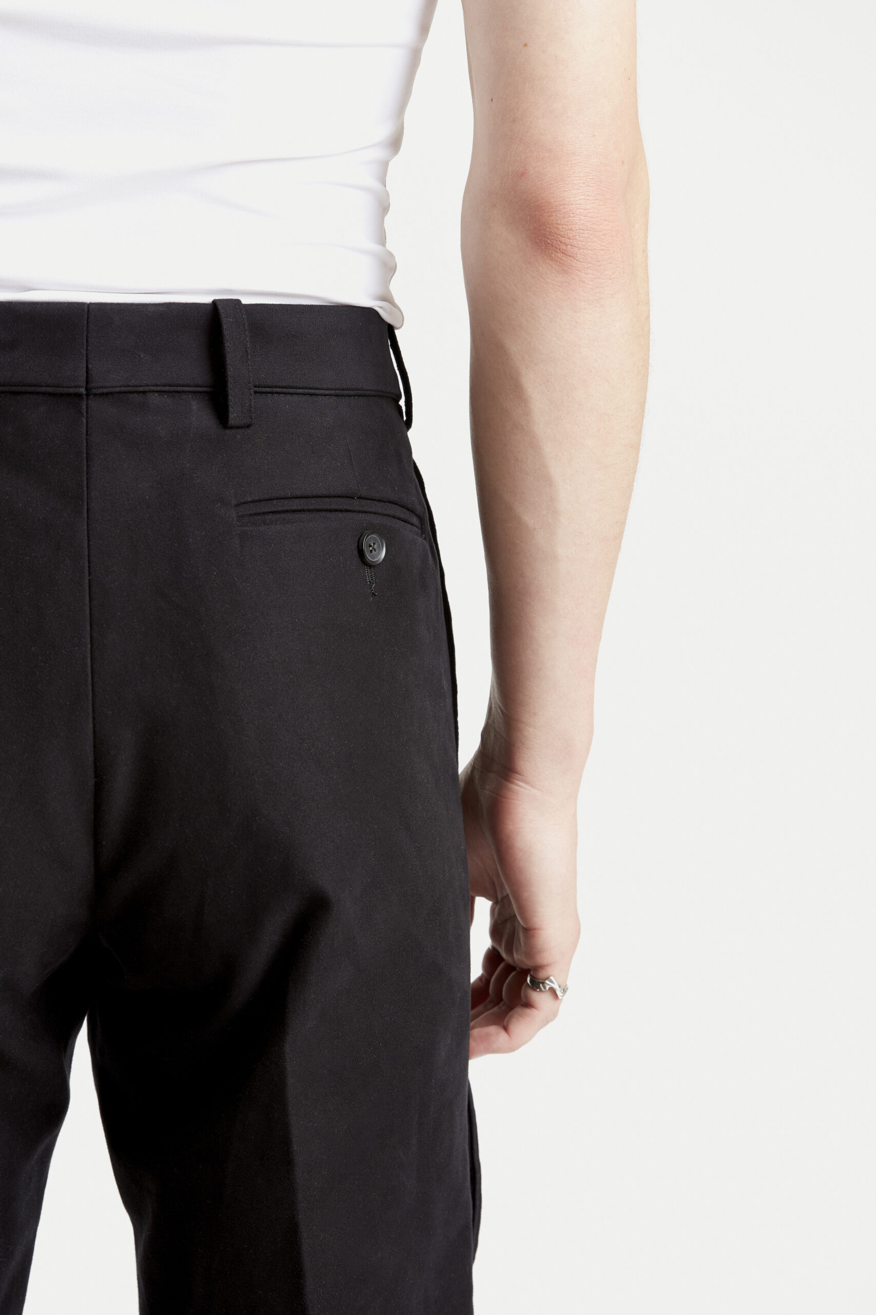hi-pantalon-costume-confort-à-pli-design-tendance-fashion-coton-japonais-noir-hiver-29thoctober-3