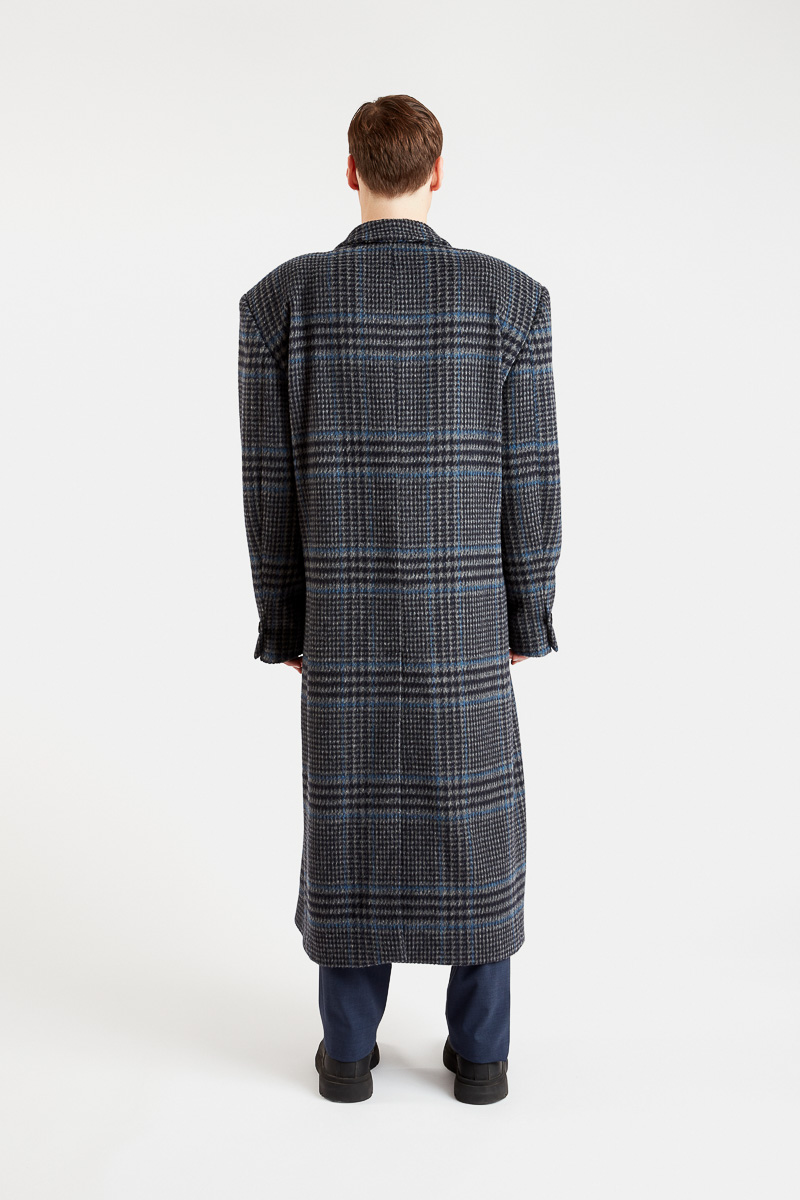 notori-abrigo-largo-corte-recto-cálido-cachemir-gris-azul-trendy-moda-diseño-minimalista-lujo-charreteras-29 de octubre