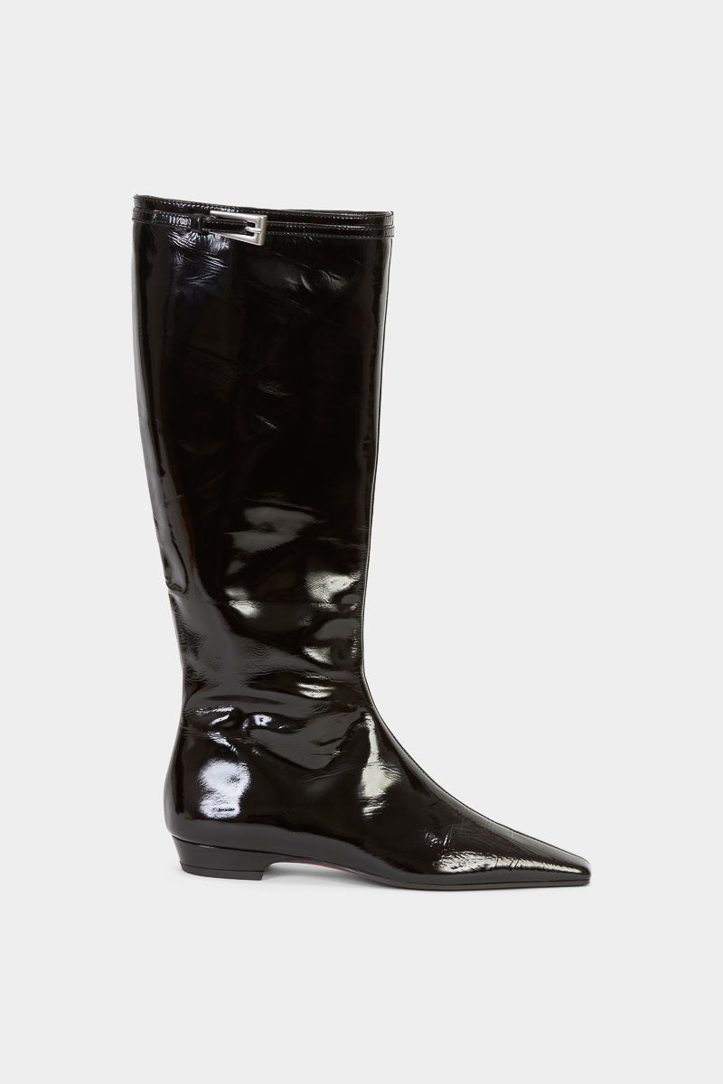 bottes-hautes-cuir-verni-noir-brillant-design-élégant-intemporel-luxe