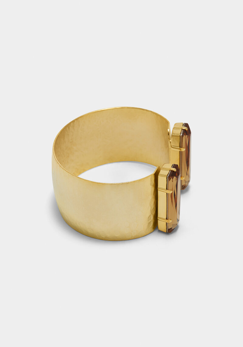 bracelet-plaqué-or-martelé-cristaux-swarovski-champagne-design-luxe-élégant