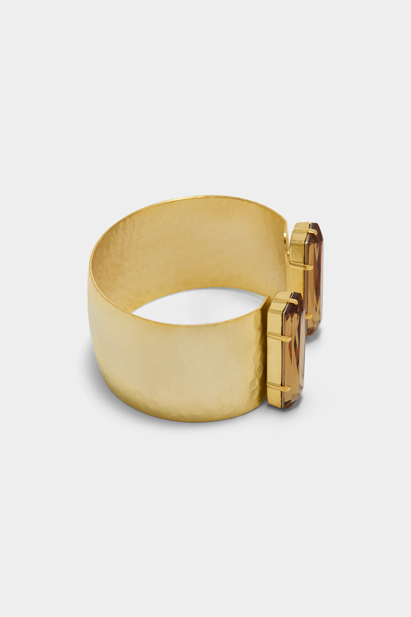 bracelet-plaqué-or-martelé-cristaux-swarovski-champagne-design-luxe-élégant