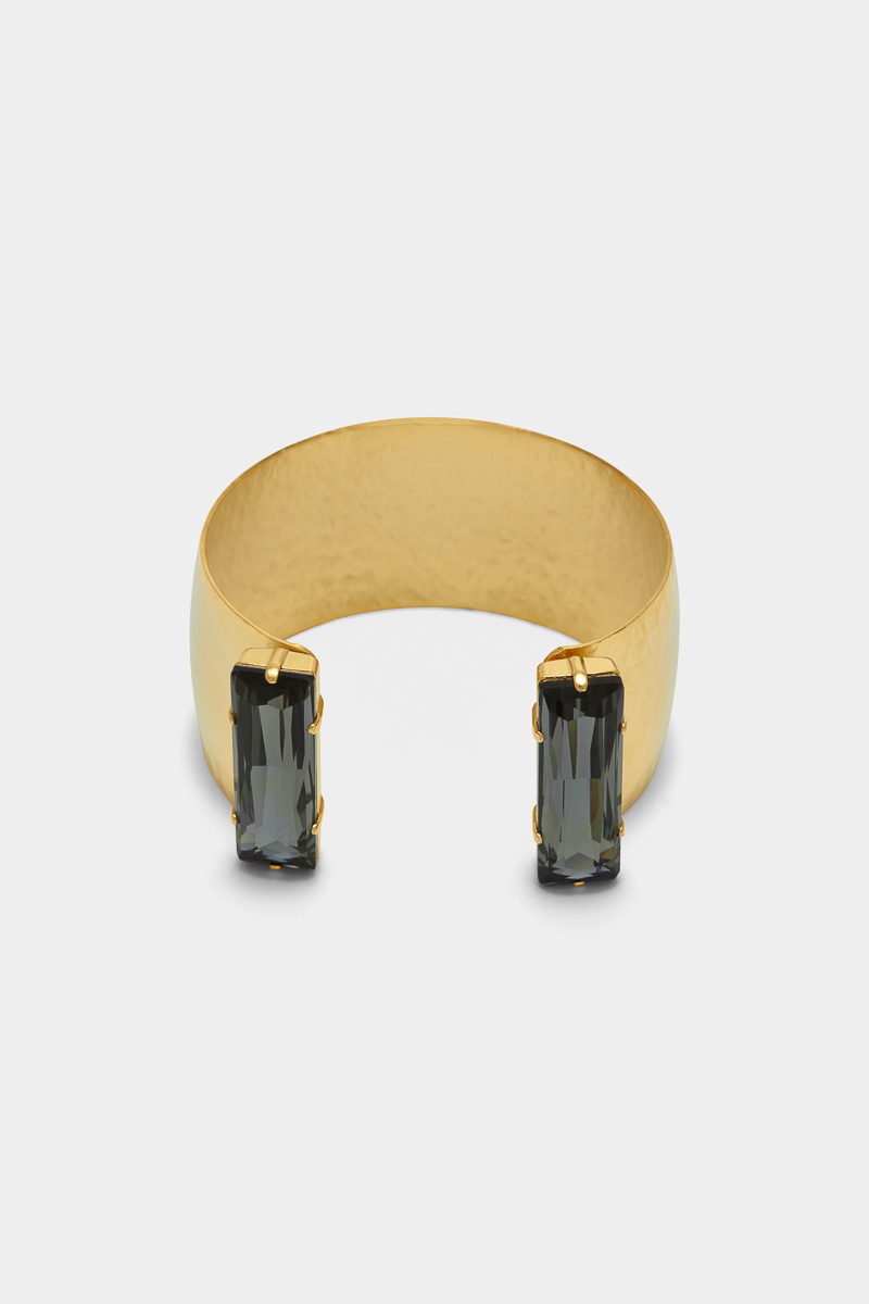 bracelet-plaqué-or-martelé-cristaux-swarovski-noir-design-luxe