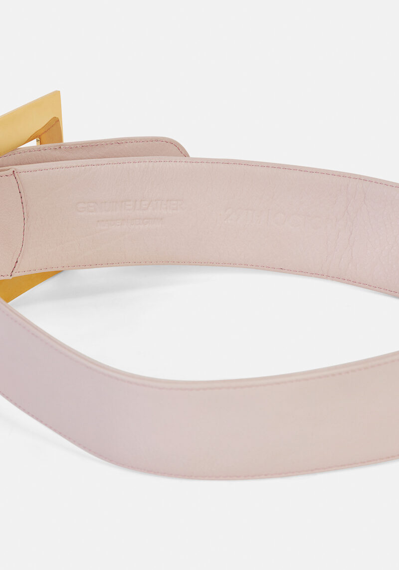 iris-ceinture-cuir-noir-design-élégant-intemporel-artisan