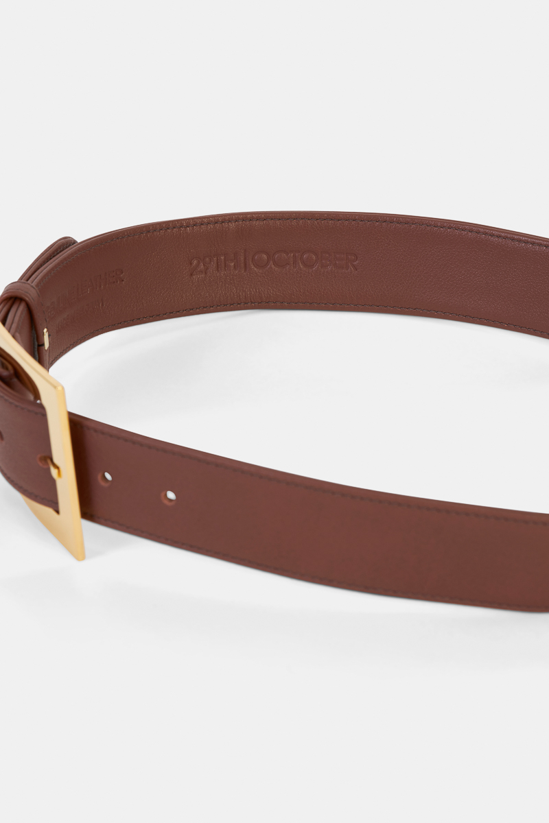 iris-mini-ceinture-cuir-marron-design-élégant-intemporel-luxe