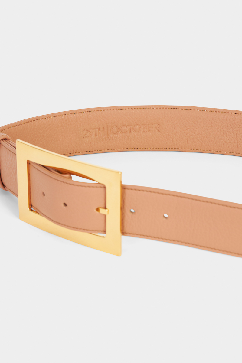 iris-mini-ceinture-cuir-nude-design-élégant-intemporel-luxe