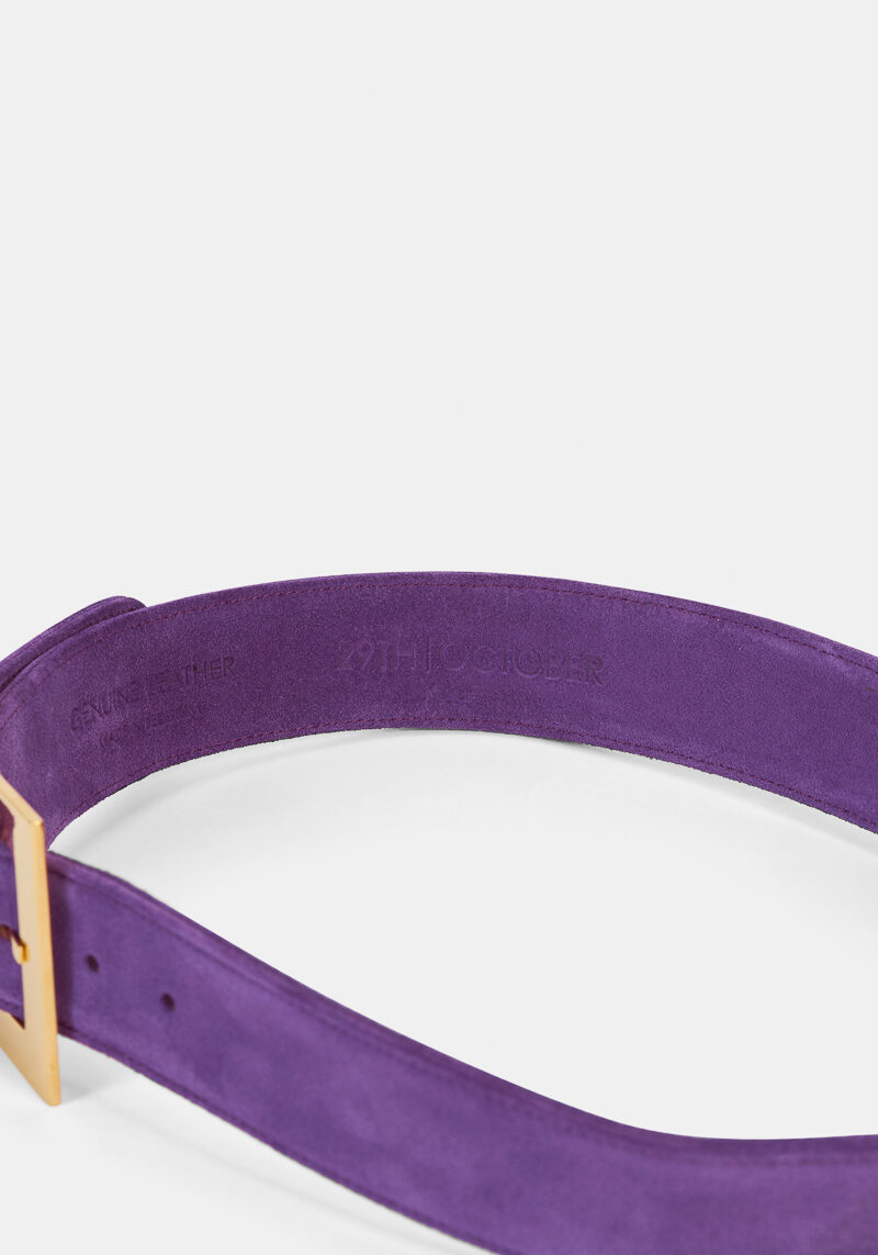 iris-mini-ceinture-cuir-violet-design-élégant-intemporel-luxe